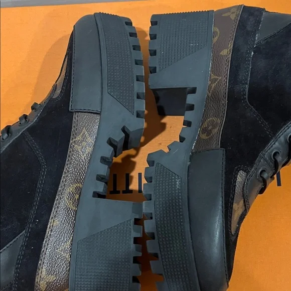 Louis Vuitton Lauréate leather lace up boots - Picture 5 of 6